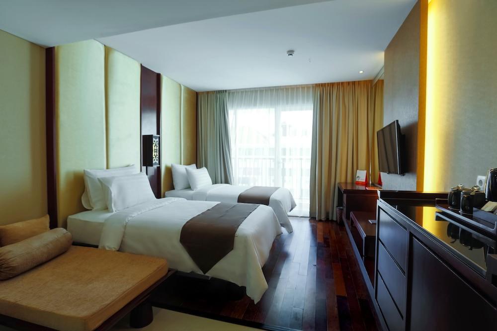 สวิส เบลรีสอร์ต วาตู จิมบาร์ Hotel ซานูร์ ภายนอก รูปภาพ