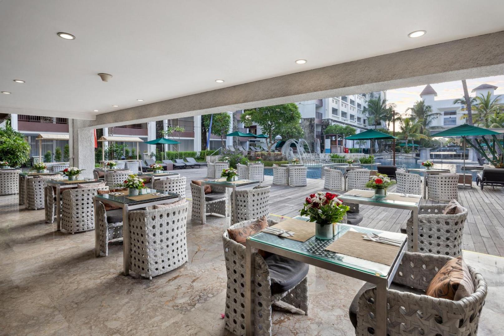 สวิส เบลรีสอร์ต วาตู จิมบาร์ Hotel ซานูร์ ภายนอก รูปภาพ